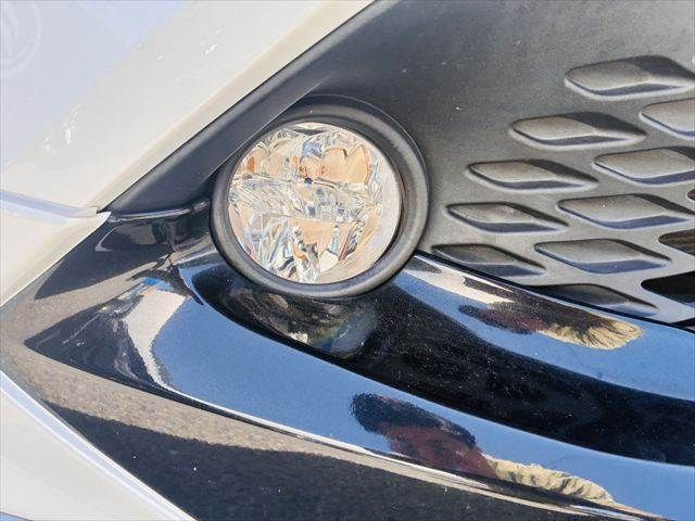 TOYOTA C-HR 2017 Image 31