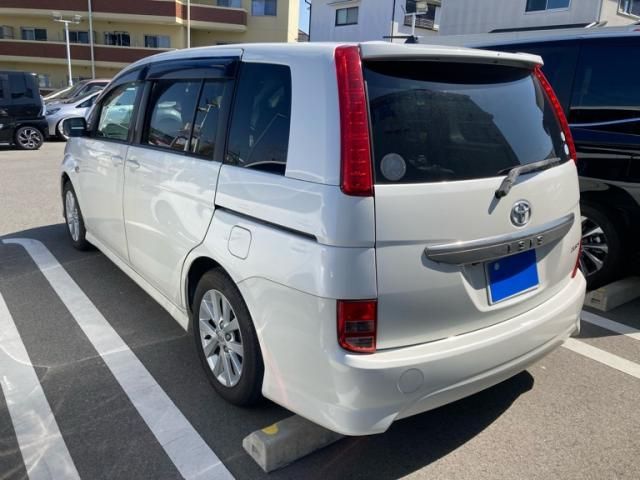 TOYOTA ISIS 2008 Image 31