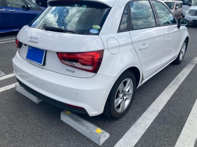 AUDI A1 SPORTBACK 2015 Image 31