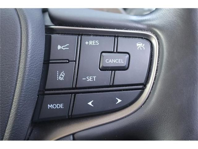 TOYOTA LEXUS UX300E 2021 Image 31