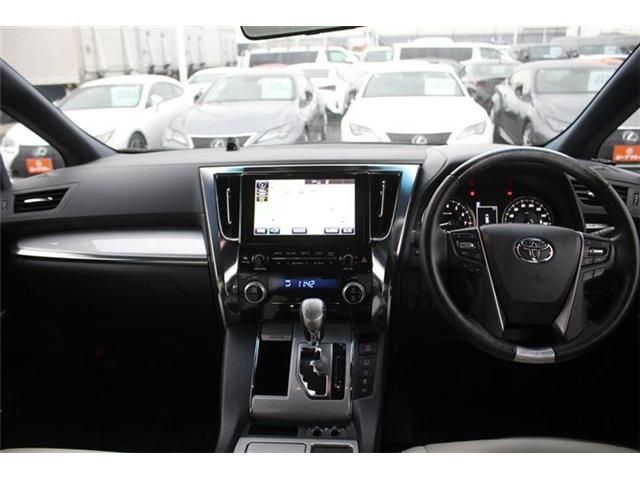 TOYOTA ALPHARD 4WD 2019 Image 31