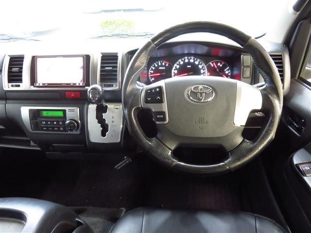 TOYOTA HIACE VAN 2WD 2014 Image 31