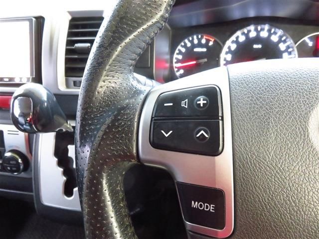 TOYOTA HIACE VAN 2WD 2014 Image 31