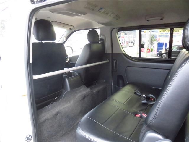 TOYOTA HIACE VAN 2WD 2014 Image 31