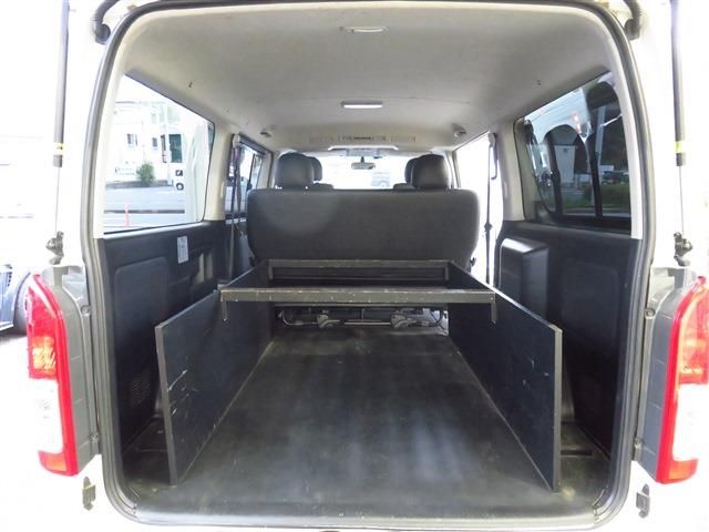 TOYOTA HIACE VAN 2WD 2014 Image 31