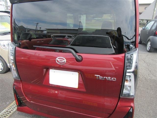 DAIHATSU TANTO CUSTOM 2024 Image 31