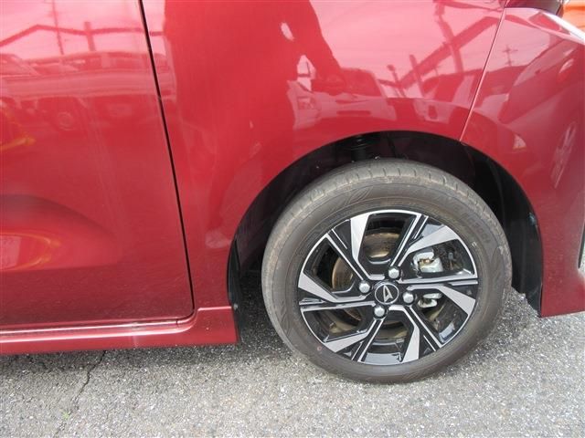 DAIHATSU TANTO CUSTOM 2024 Image 31