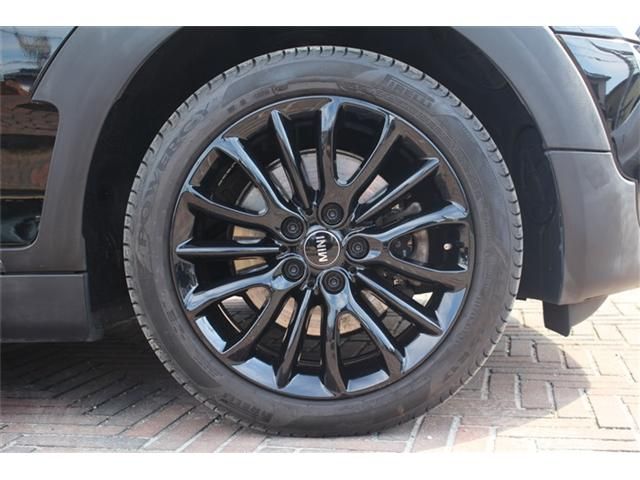 BMW MINI COOPER CLUB 2019 Image 31