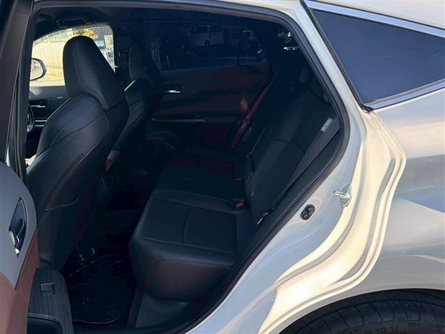 TOYOTA HARRIER 2WD 2021 Image 31