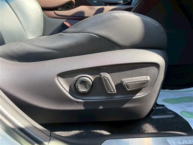 TOYOTA HARRIER 2WD 2021 Image 31