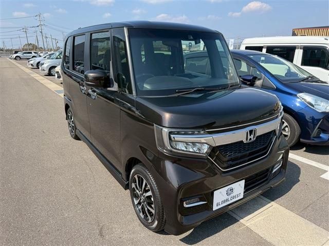 HONDA N BOX CUSTOM 2018 Image 31