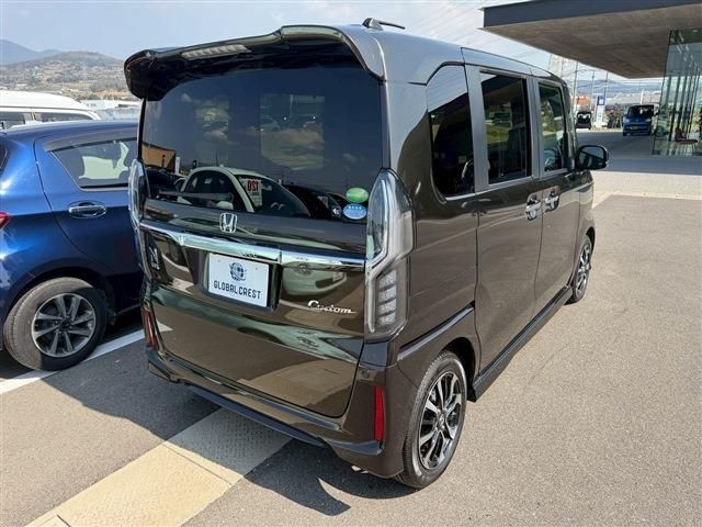 HONDA N BOX CUSTOM 2018 Image 31