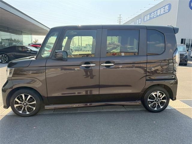 HONDA N BOX CUSTOM 2018 Image 31