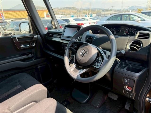 HONDA N BOX CUSTOM 2018 Image 31