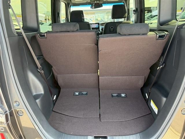 HONDA N BOX CUSTOM 2018 Image 31