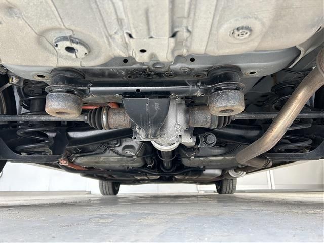 HONDA SHUTTLE HYBRID 4WD 2017 Image 31