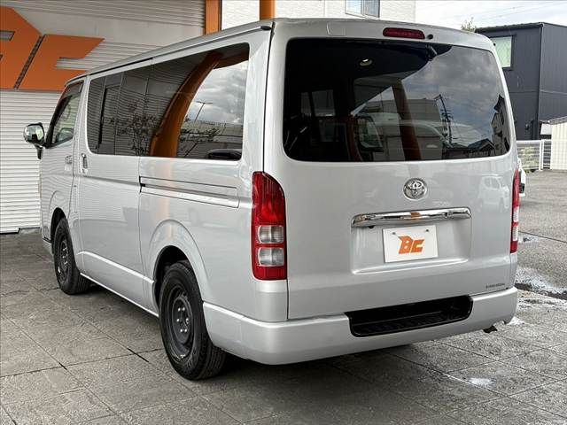TOYOTA REGIUSACE VAN 2WD 2012 Image 31