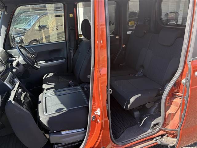 DAIHATSU WAKE 2015 Image 31