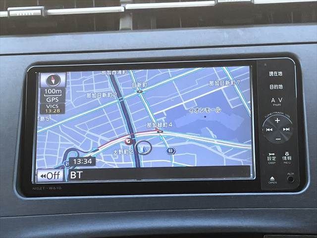 TOYOTA PRIUS 2011 Image 31