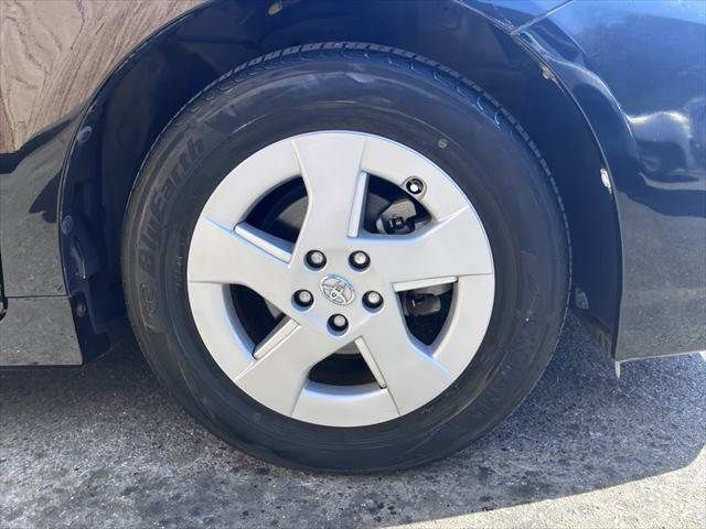 TOYOTA PRIUS 2011 Image 31