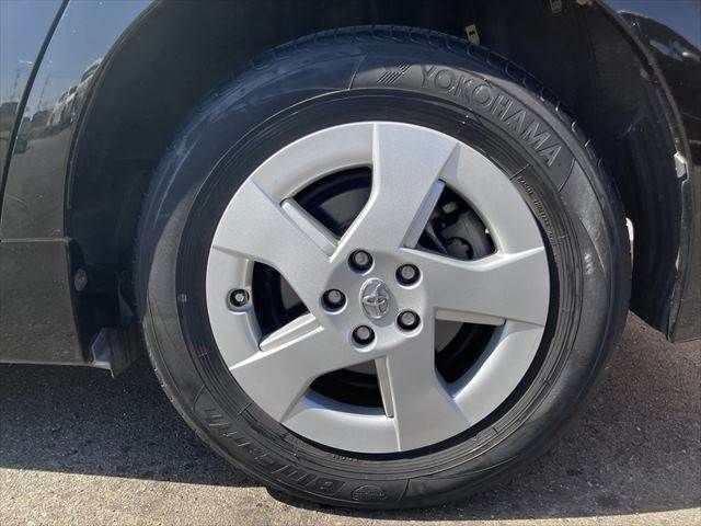 TOYOTA PRIUS 2011 Image 31