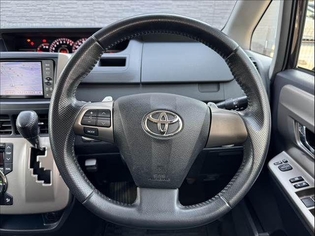 TOYOTA NOAH 4WD 2011 Image 31