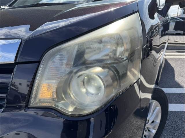 TOYOTA NOAH 4WD 2011 Image 31
