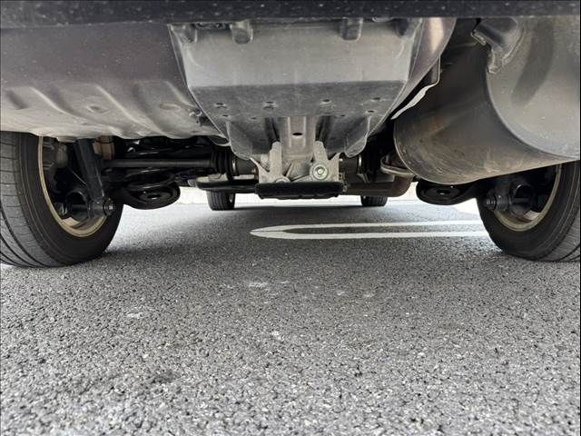 TOYOTA NOAH 4WD 2011 Image 31