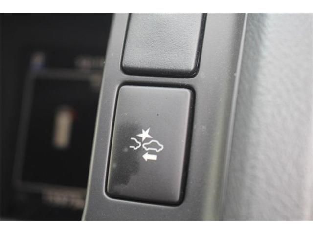 TOYOTA HIACE VAN 2WD 2023 Image 31