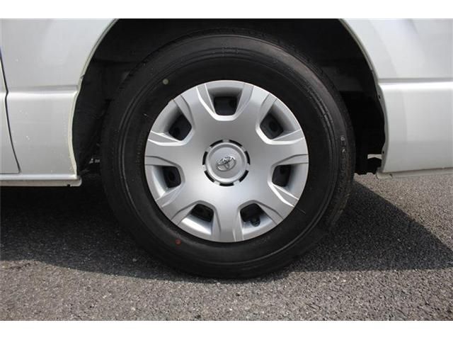 TOYOTA HIACE VAN 2WD 2023 Image 31