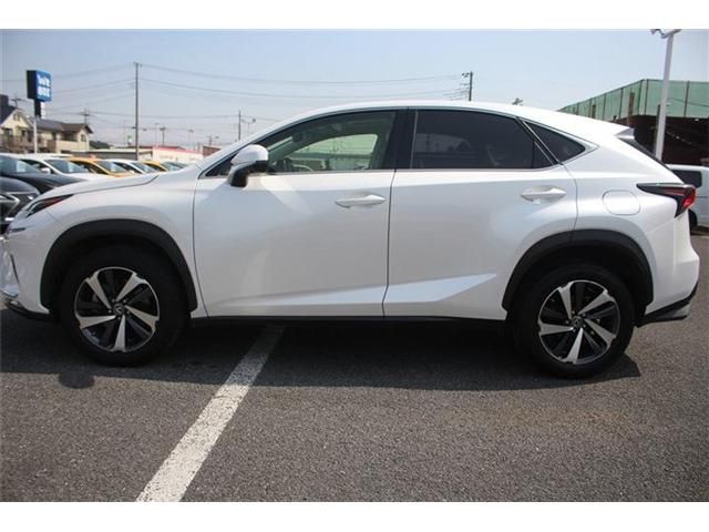 TOYOTA LEXUS NX300 AWD 2018 Image 31