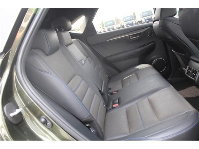 TOYOTA LEXUS NX300H AWD 2020 Image 31