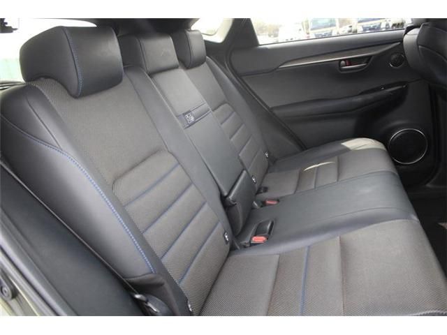 TOYOTA LEXUS NX300H AWD 2020 Image 31