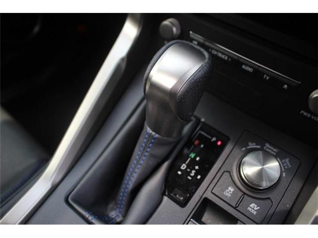 TOYOTA LEXUS NX300H AWD 2020 Image 31