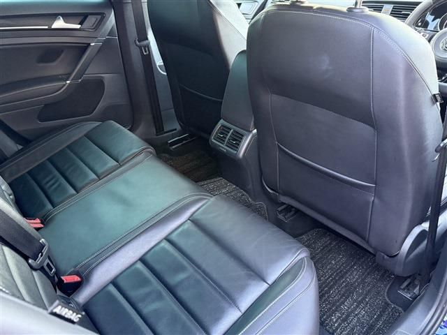 VOLKSWAGEN GOLF R 2016 Image 31