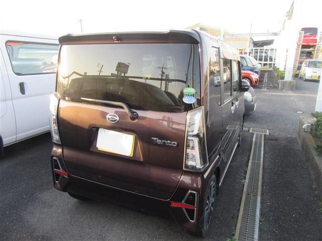 DAIHATSU TANTO CUSTOM 2019 Image 31