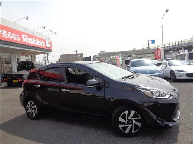 TOYOTA AQUA 2020 Image 31