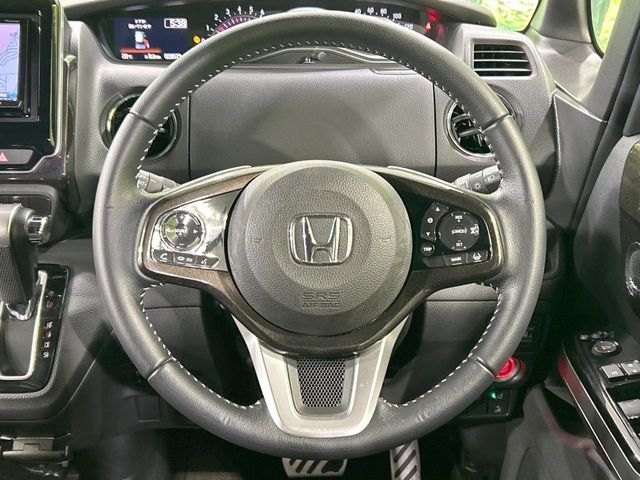 HONDA N BOX CUSTOM 2018 Image 31