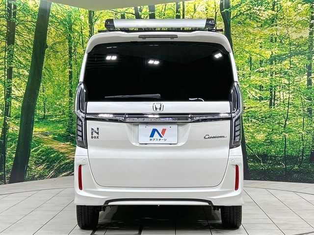 HONDA N BOX CUSTOM 2018 Image 31