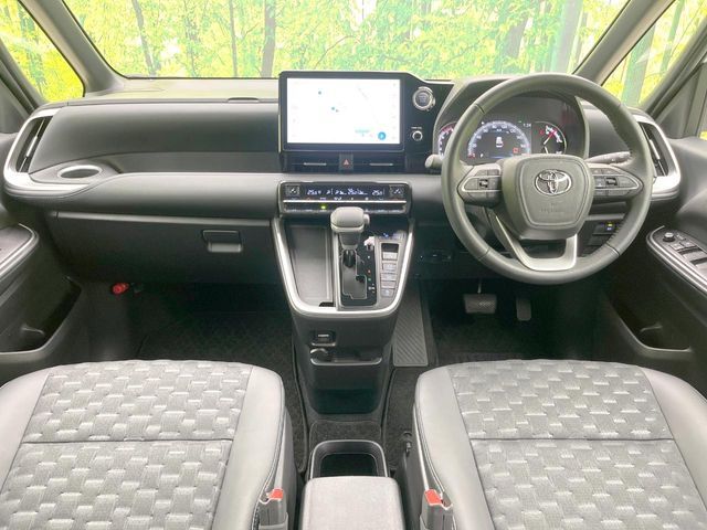 TOYOTA VOXY 2023 Image 31