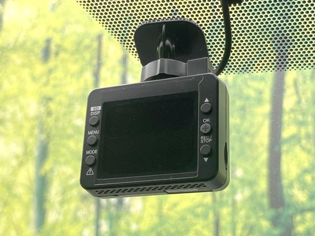 TOYOTA VOXY 2023 Image 31