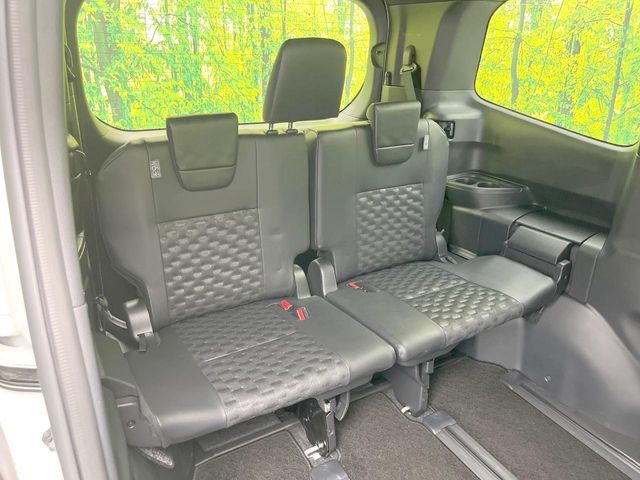 TOYOTA VOXY 2023 Image 31