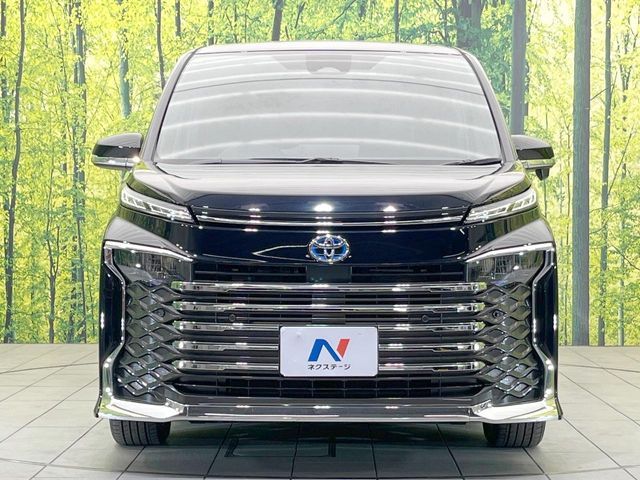 TOYOTA VOXY HYBRID 2024 Image 31