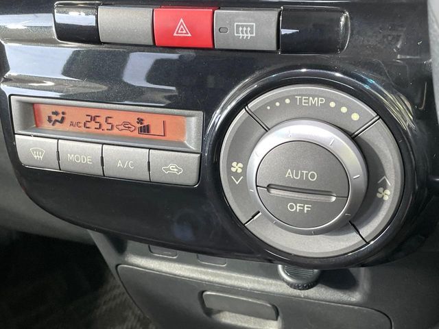 DAIHATSU TANTO 2013 Image 31