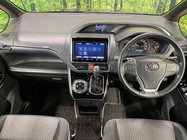 TOYOTA VOXY 2019 Image 31