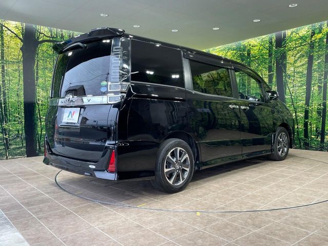 TOYOTA VOXY 2019 Image 31