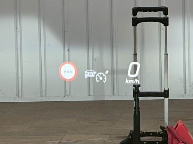 MERCEDES BENZ GLC CL 2023 Image 31