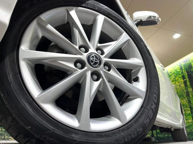 TOYOTA PRIUS ALPHA 2015 Image 31