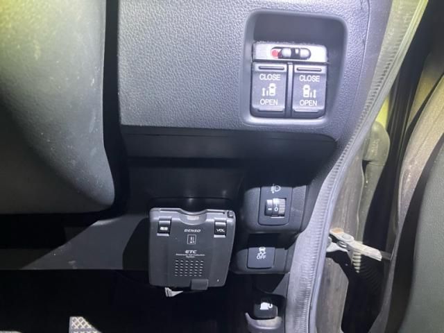 HONDA N_BOX 2013 Image 31