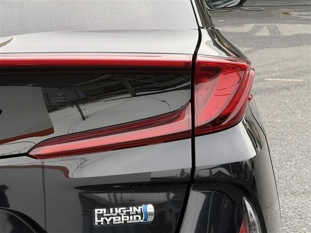 TOYOTA PRIUS PHV 2017 Image 31